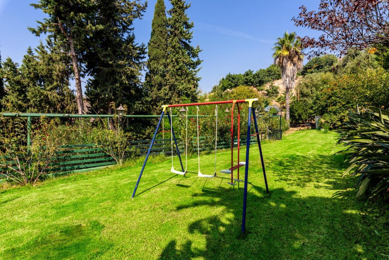 New House In Malaga Nature エクステリア 写真